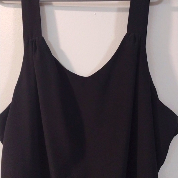 LAST CHANCE - Black Dress - Picture 3 of 6